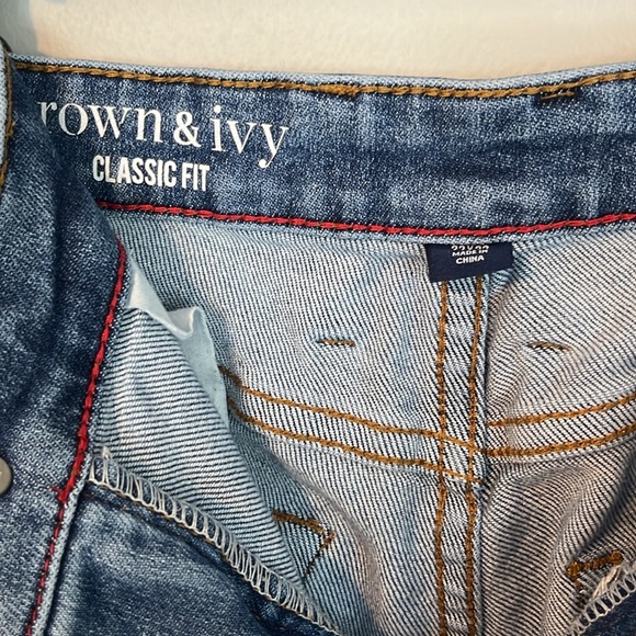 Blue Jeans Crown & Ivy - Picture 3 of 3